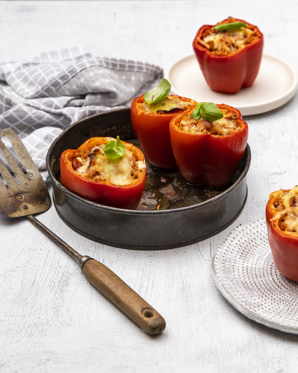 Pizza Stuffed Capsicums - AZALEA